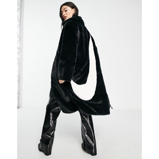 Nike Long Faux Fur Swoosh Coat In Black And White Glami Hu