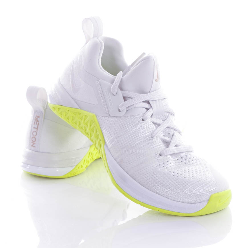 Nike Metcon Flyknit 3 wmns (AR5623 117) GLAMI.hu Nike Metcon 3 női edzőcipő, WhiteMetallic Silver, 36.5