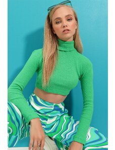 Trend Alaçatı Stili női zöld garbó bordázott alap crop body blúz