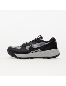 Férfi outdoor cipő Nike ACG Lowcate SE Black/ Black-Hyper Pink-Wolf Grey