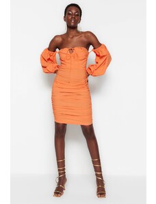 Trendyol Orange testhezálló texturált Poplin elegáns estélyi ruha