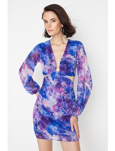Trendyol Limited Edition lila kivágású részletes ruha