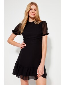 Trendyol Black Straight Cut Skirt Flounce Mini Sifonnal bélelt szőtt ruha