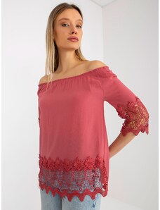 Fashionhunters Dusty pink Spanish blouse with decorative trim