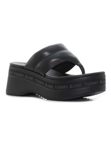 Tommy Hilfiger platformos fekete női papucs
