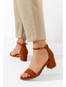 Zapatos Nomeria barna vastag sarkú szandál