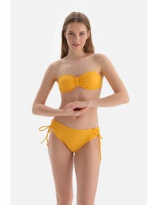 Dagi sárga oldal összegyűjtött bikini alsó