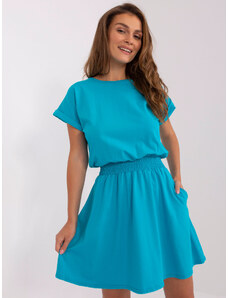 Fashionhunters Basic blue dress with pockets by RUE PARIS