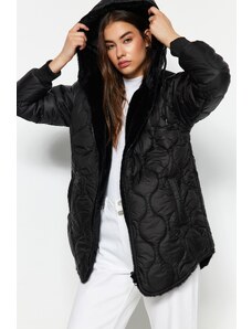 Trendyol Black kapucnis megfordítható plüss steppelt felfújható kabát