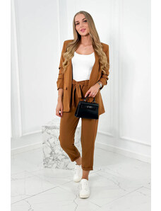 Kesi Elegant jacket with trousers with Camel tie at the front