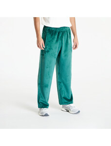 adidas Originals Férfi melegítőnadrágok adidas Premium Essentials+ V Pants Collegiate Green