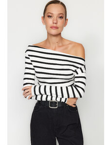 Trendyol Black and White Striped Premium Soft Fabric Fitted Boat Collar Flexible Knitted Blouse