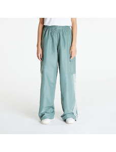 Női cargo nadrág adidas Originals Adicolor 3-Stripes Cargo Pants Trace Green