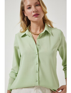 Happiness İstanbul Women's Light Green Soft Textured Basic Shirt