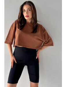 MODAGEN Women's Oversize Brown Crop Tshirt