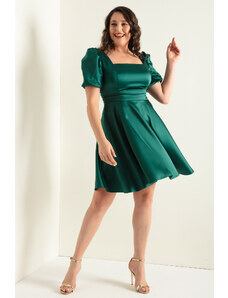 Lafaba női smaragdzöld léggömbujj kiszélesedő szabású mini plus size szatén estélyi ruha