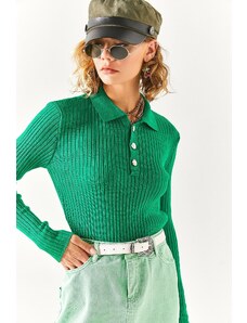 Olalook női smaragdzöld arany gombos pólónyakú bordázott kötöttáru pulóver