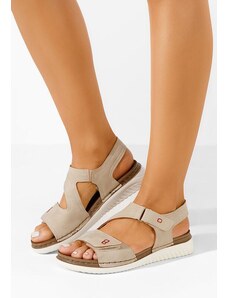 Zapatos Metina bézs lapos szandál