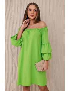 Kesi Spanish dress with pleats on the sleeve of bright green color