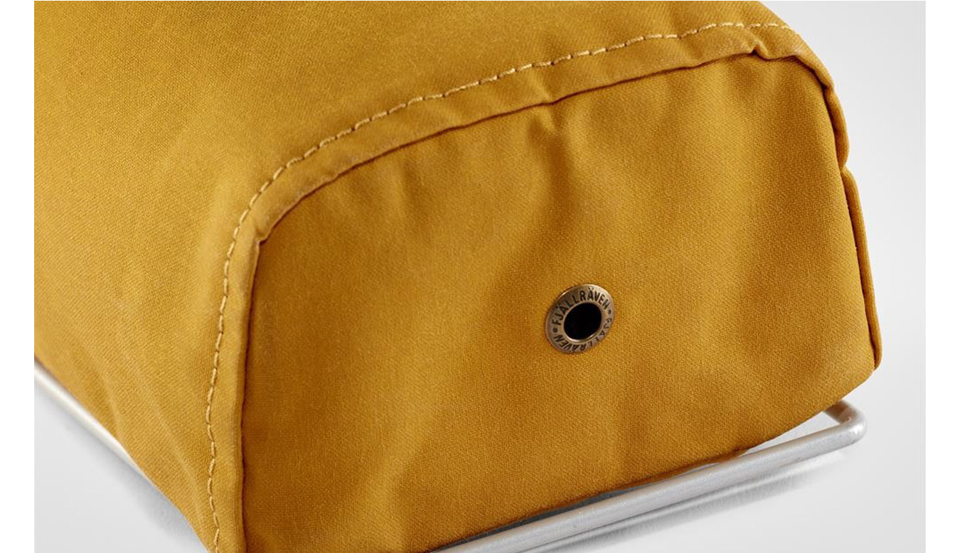 Fjällräven Kånken Bottle Pocket Unisex - Hátizsákok és táskák Fjällräven - Fekete - F23793-550-One-size