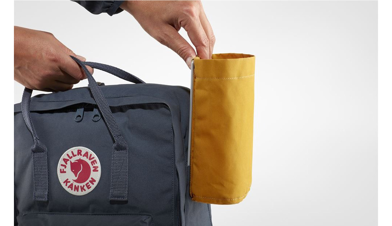 Fjällräven Kånken Bottle Pocket Unisex - Hátizsákok és táskák Fjällräven - Fekete - F23793-550-One-size