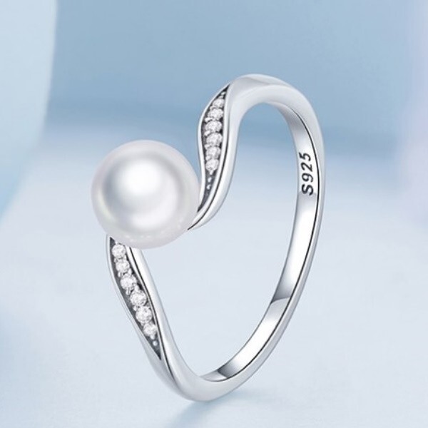 Ékszerkirály Ezüst női gyűrű, szív alakú, gyönggyel, 6