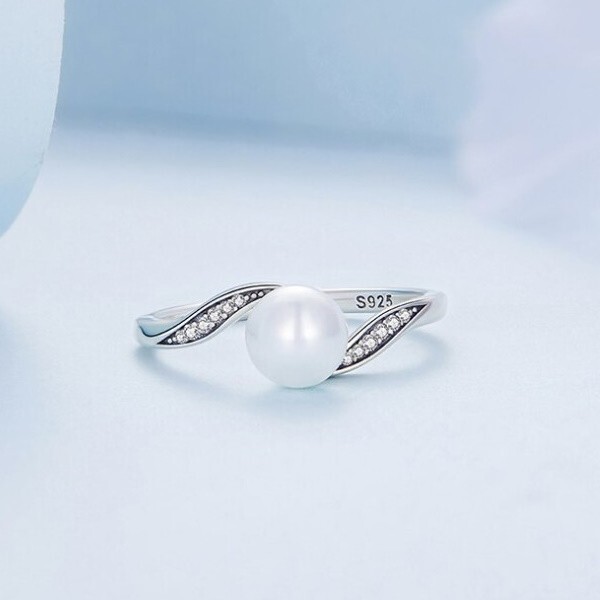 Ékszerkirály Ezüst női gyűrű, szív alakú, gyönggyel, 6