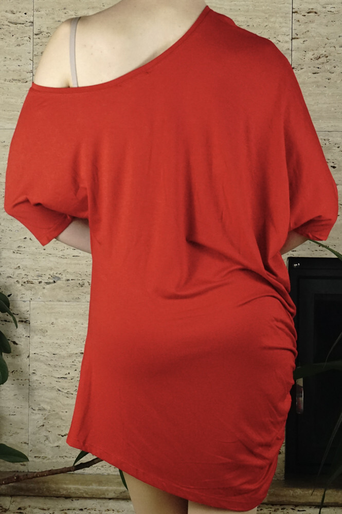 Victoria Moda Női ruha, félvállas, piros