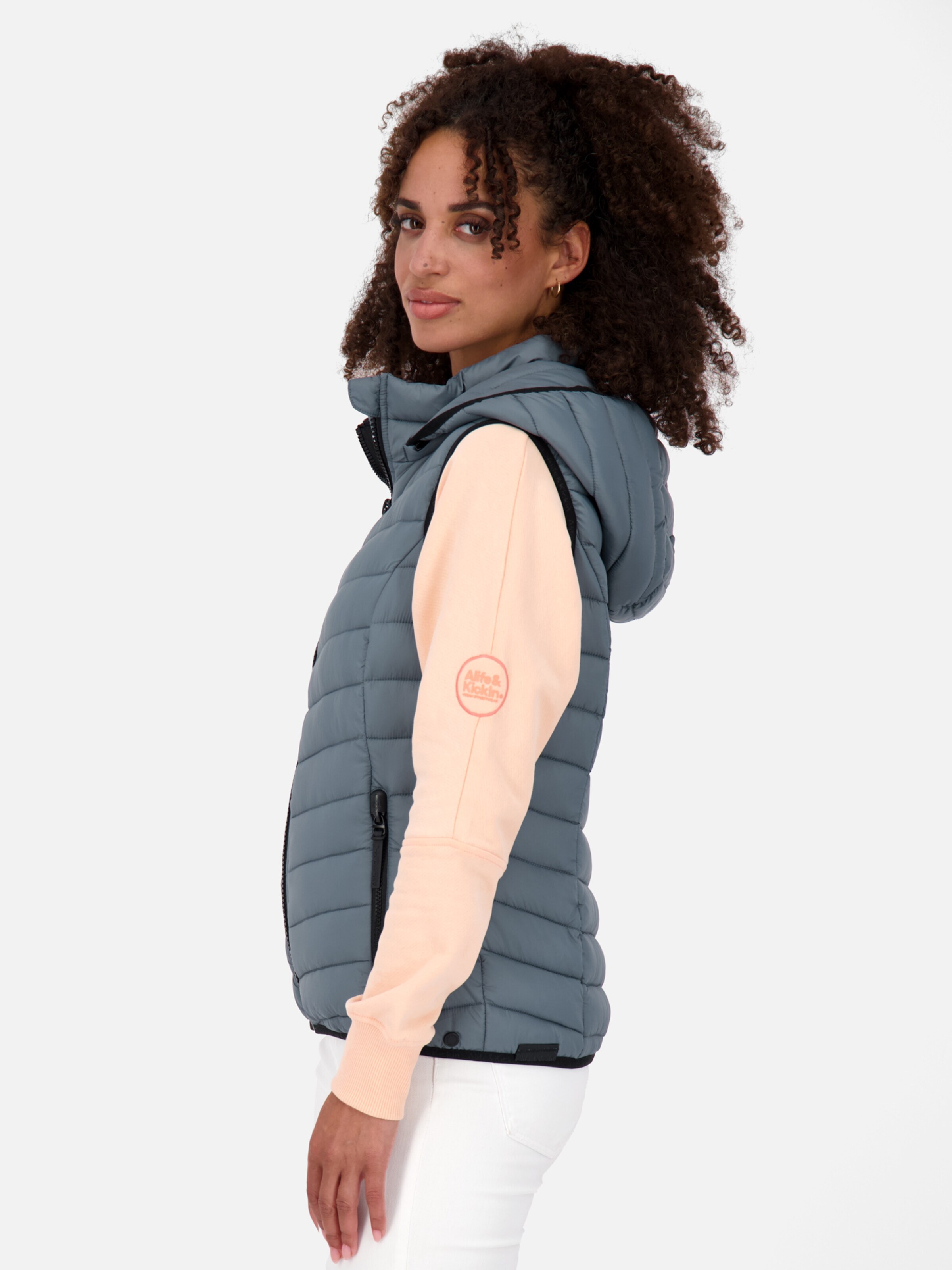 alife & kickin Mellény 'LenkaAK' galambkék / fekete