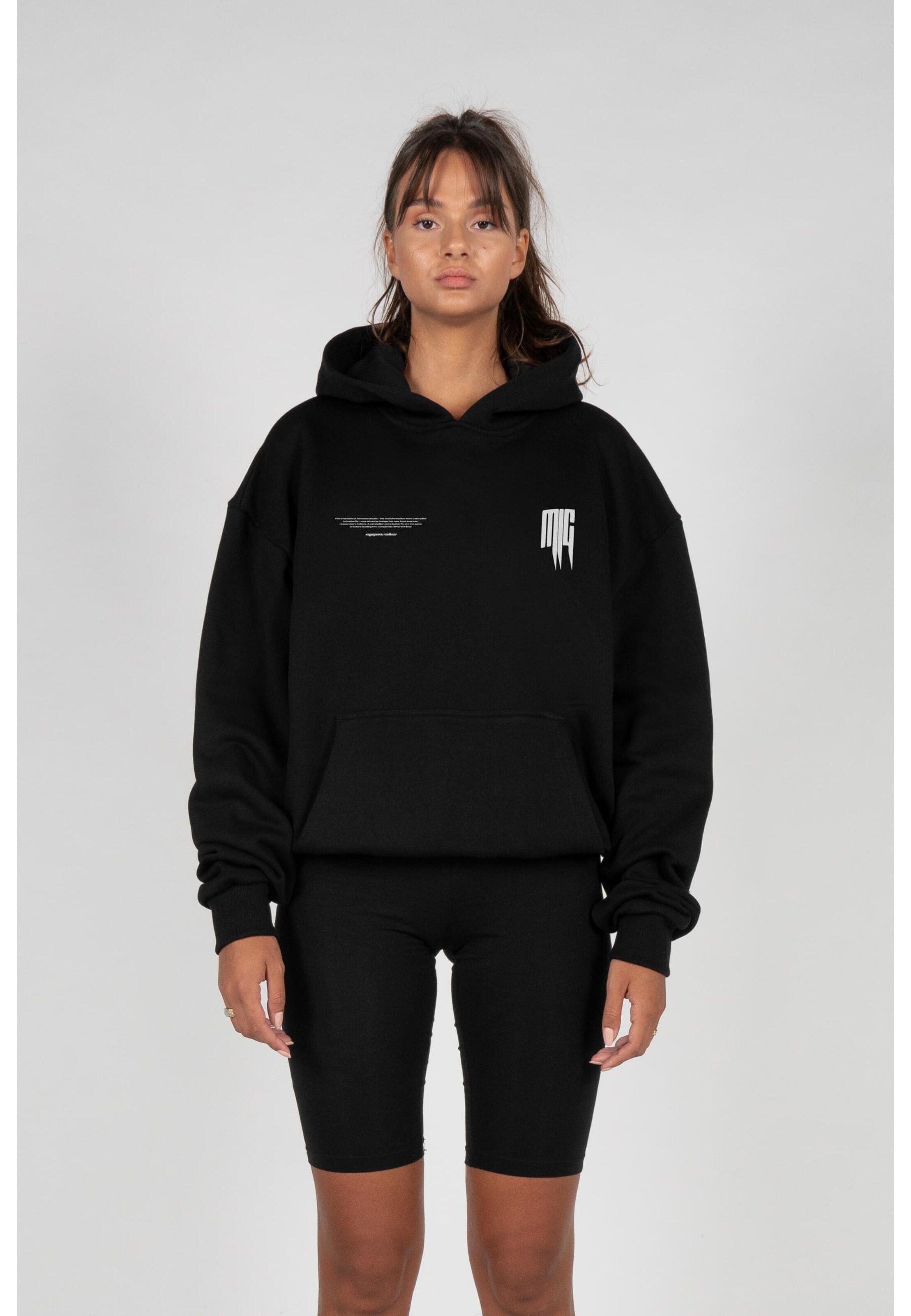 MJ Gonzales Tréning póló 'Metamorphose V.2' lila / fekete / fehér