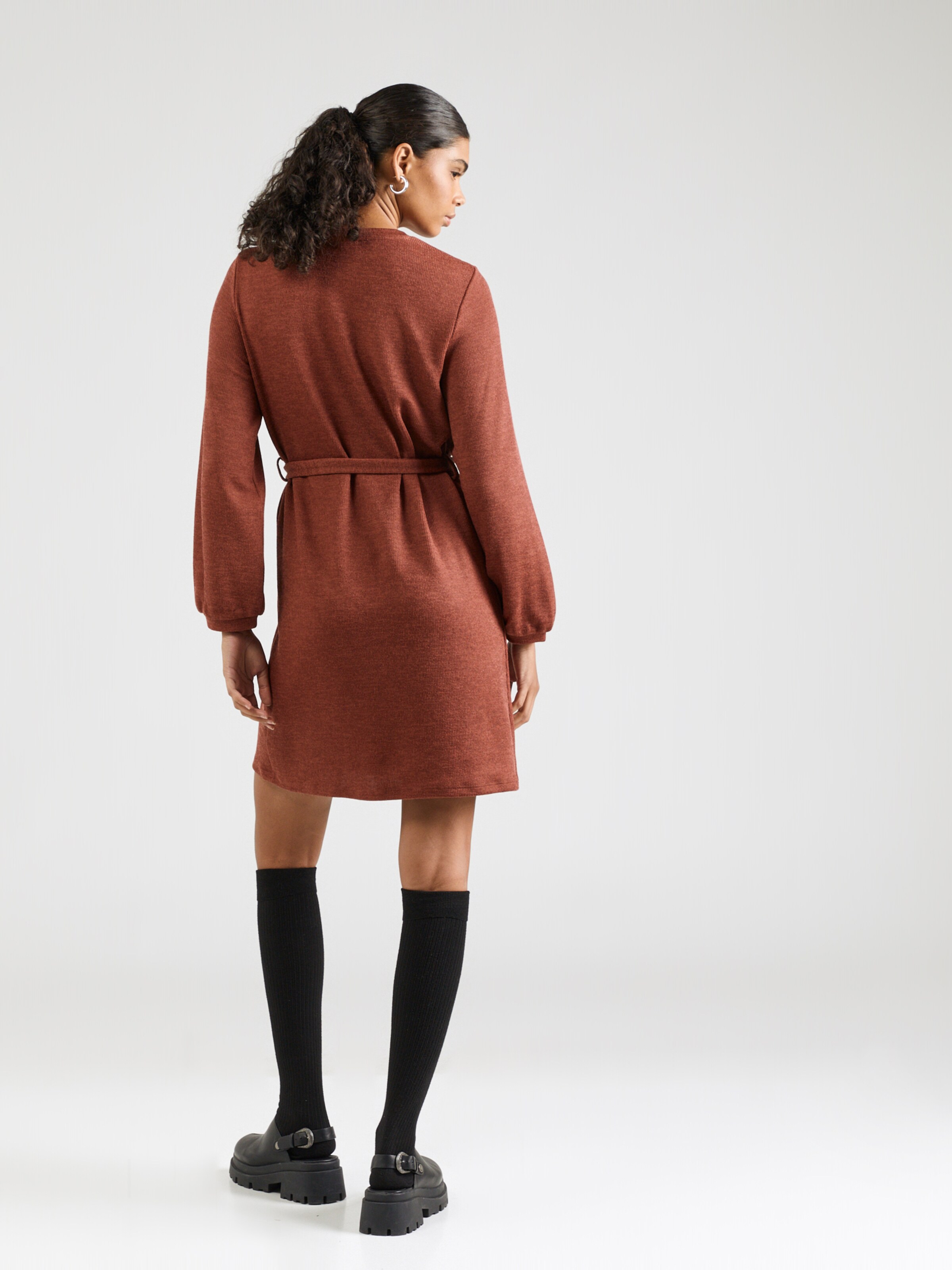 VILA Kötött ruhák 'VIEMMY' rozsdavörös