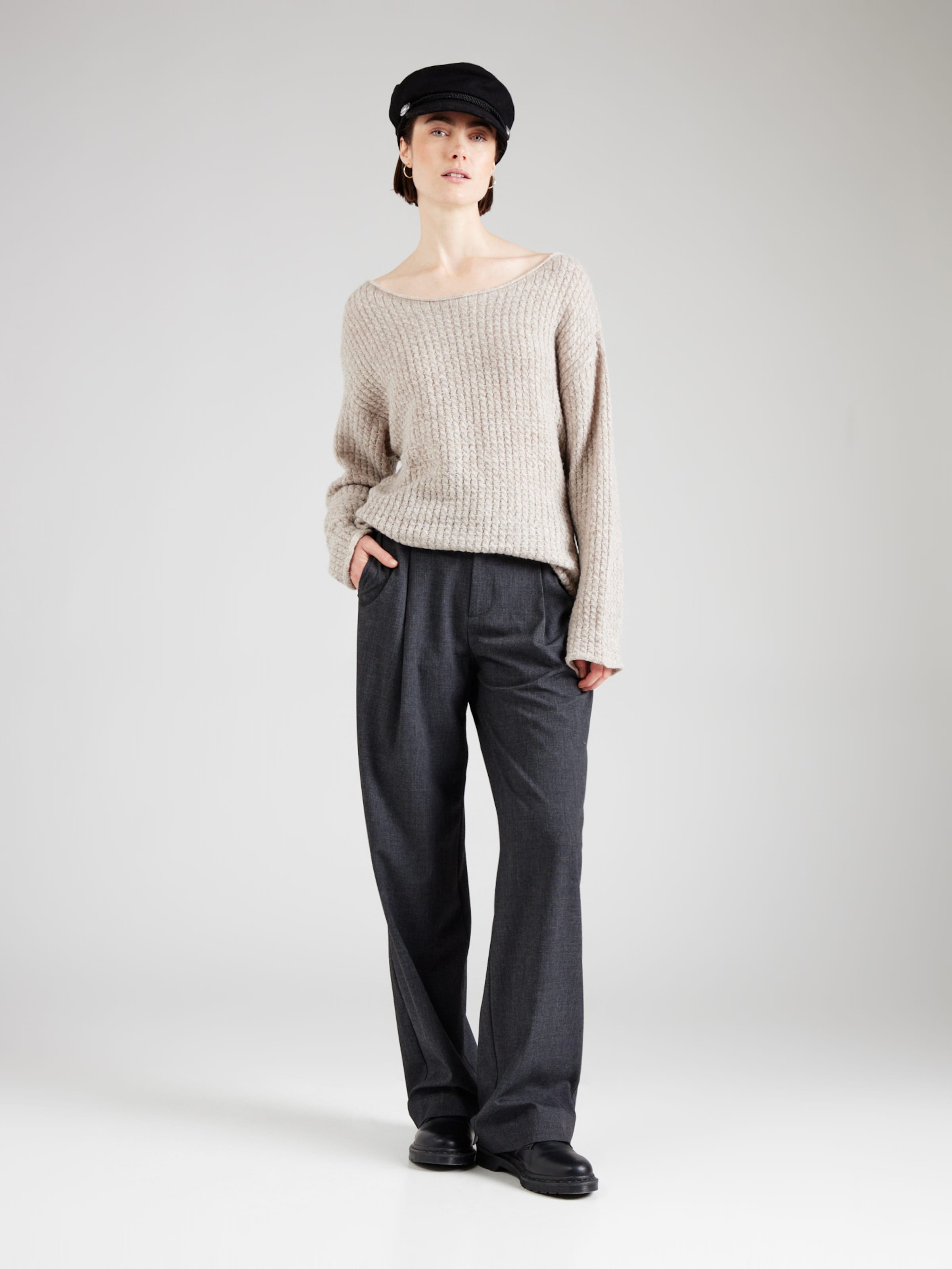 studioselect Pulóver 'Willow' homok