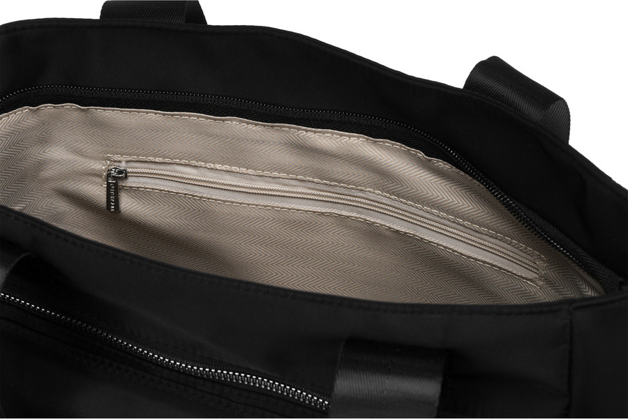 Peterson fekete női shopper táska ezüst részletekkel PTN CTY-06