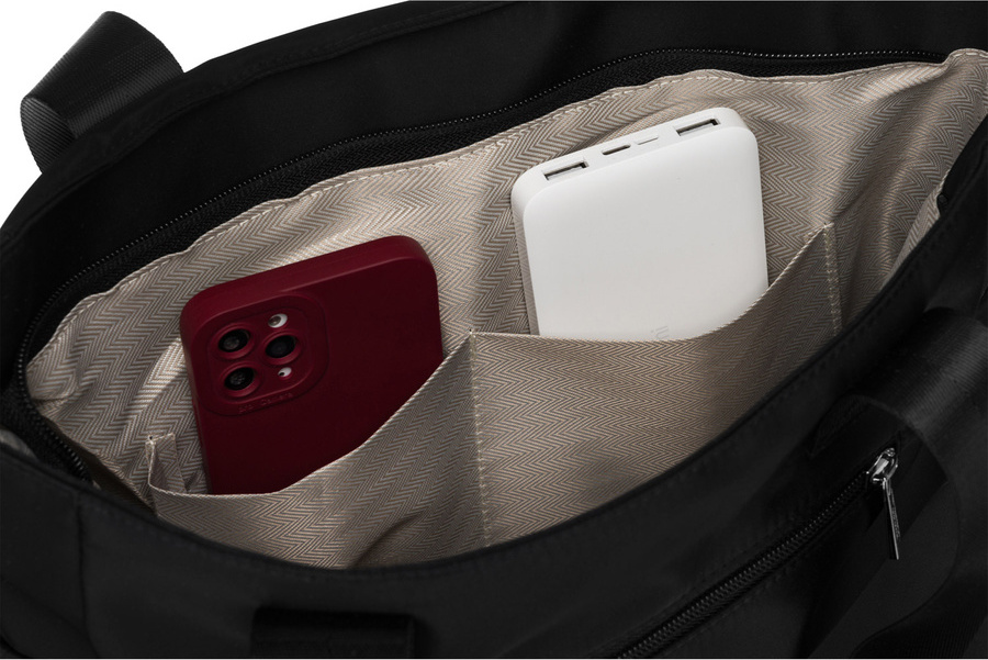 Peterson fekete női shopper táska ezüst részletekkel PTN CTY-06