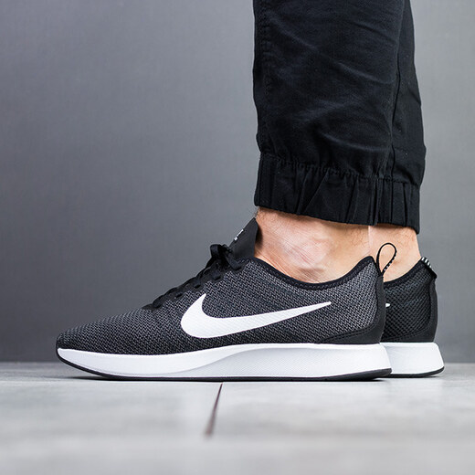 Nike Dualtone Racer 918227 002 férfi sneakers cipő GLAMI.hu Nike T lite XI NBK férfi cipő 43 GLAMI.hu