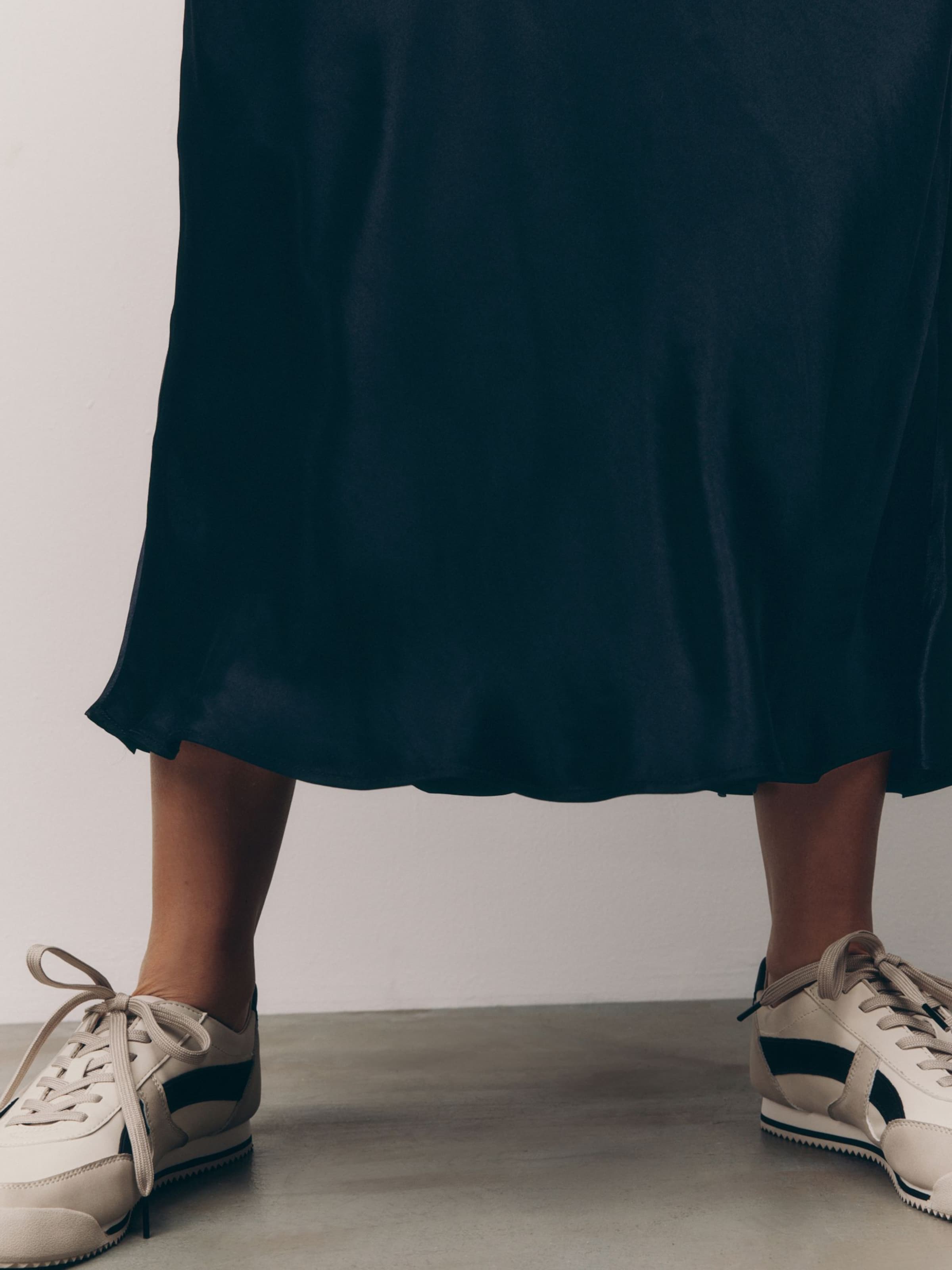 Next Szoknyák fekete