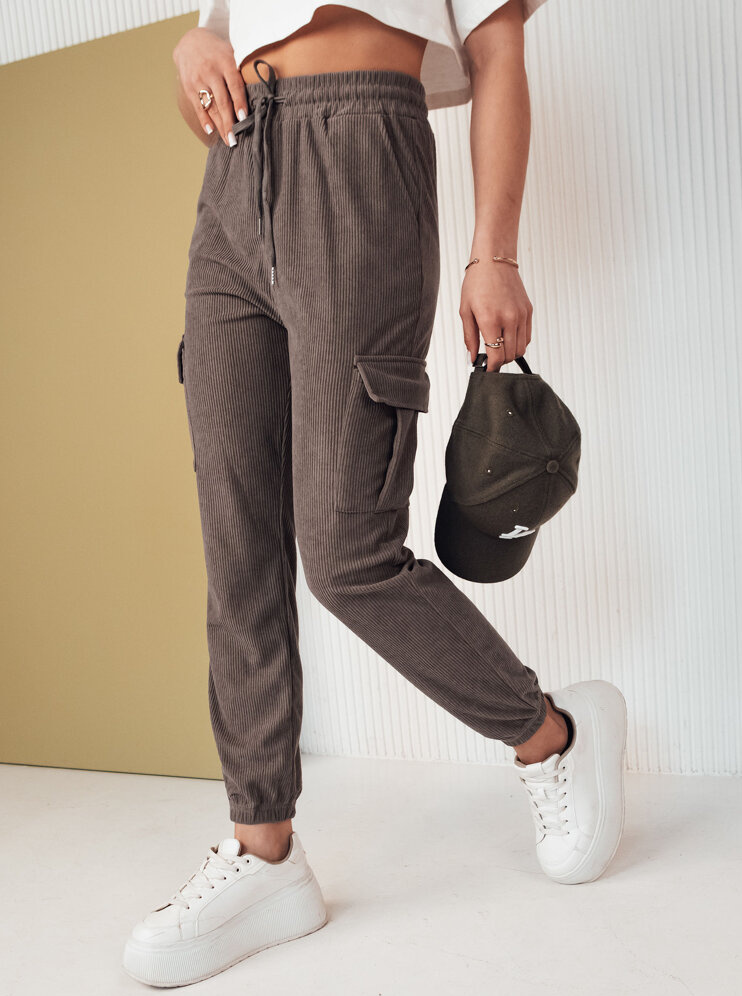 BASIC Sötétszürke bordázott melegítőnadrág zsebekkel FLAYON UY2060