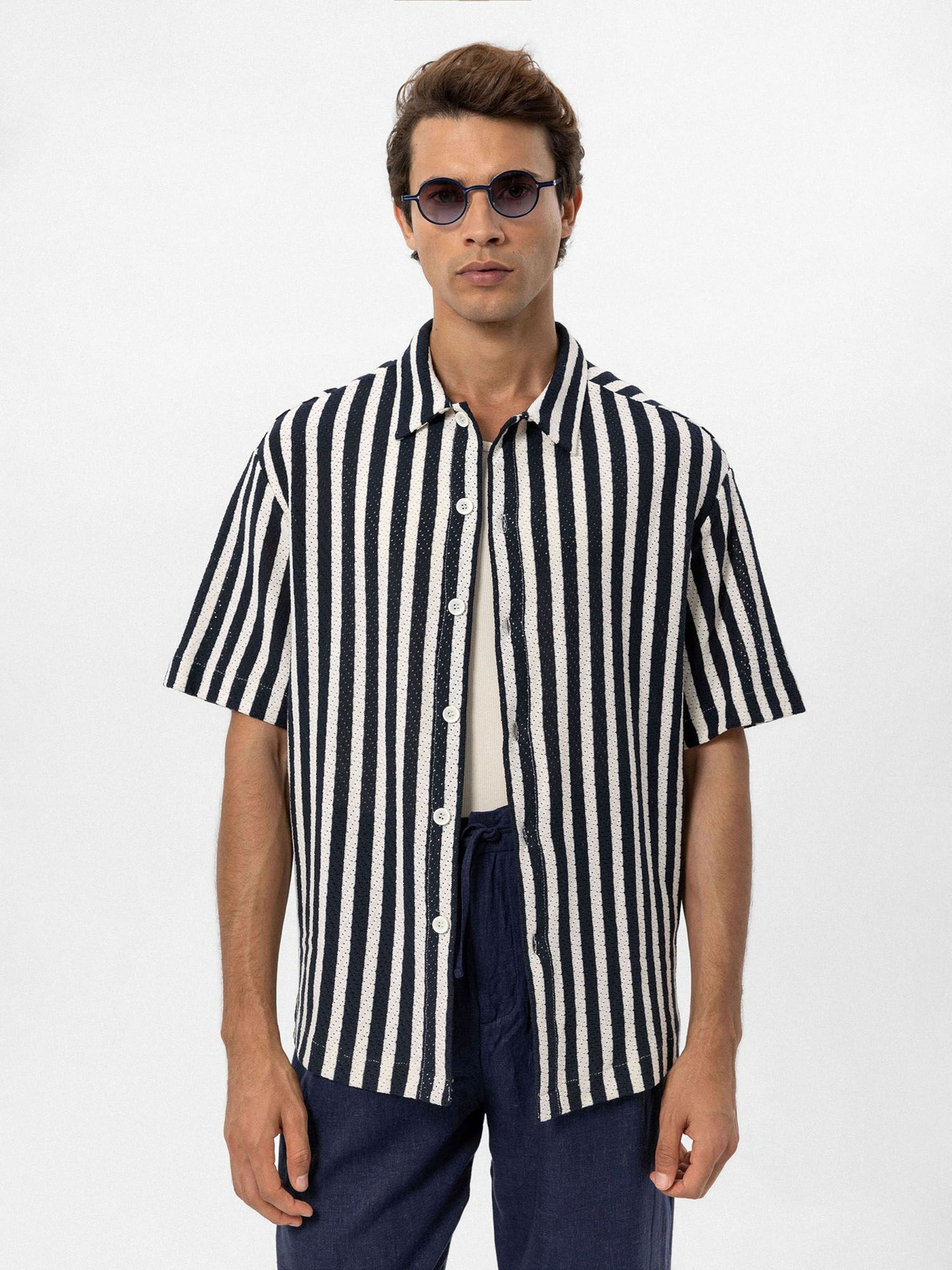 Antioch Ing éjkék / fehér