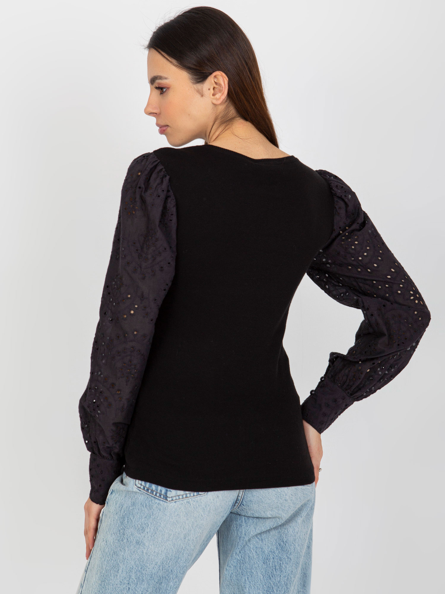 BASIC Fekete blúz díszes ujjakkal TW-BZ-OB-046.62P-black