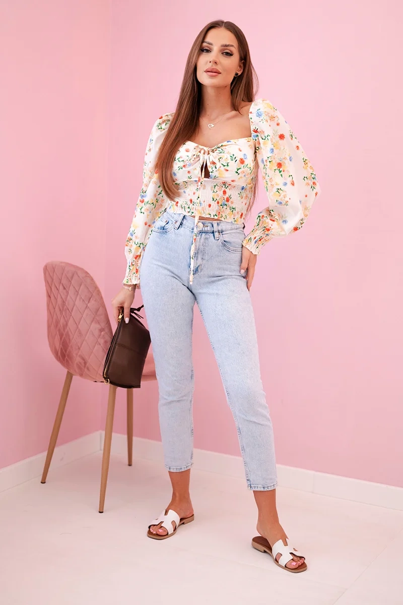 Kesi Włoski Women's floral Spanish blouse, long sleeve beige