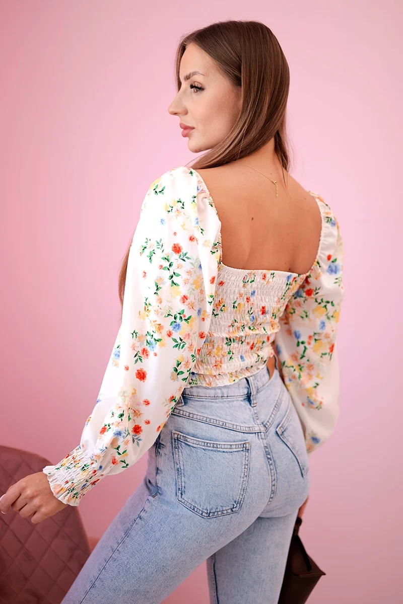 Kesi Włoski Women's floral Spanish blouse, long sleeve beige