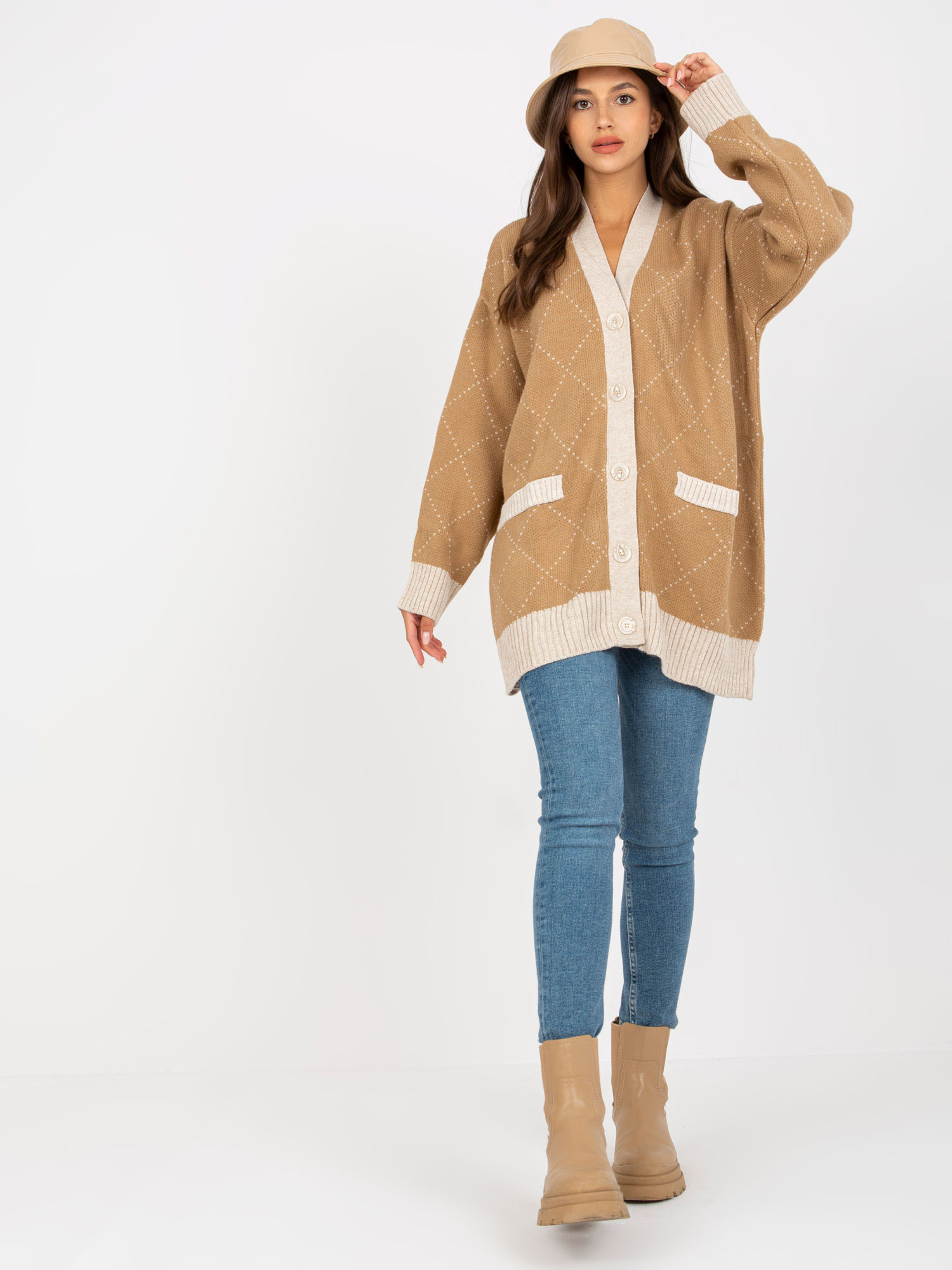 RUE PARIS Bézs színű, laza, gombos pulóver szegéllyel -LC-SW-0258.03P-camel