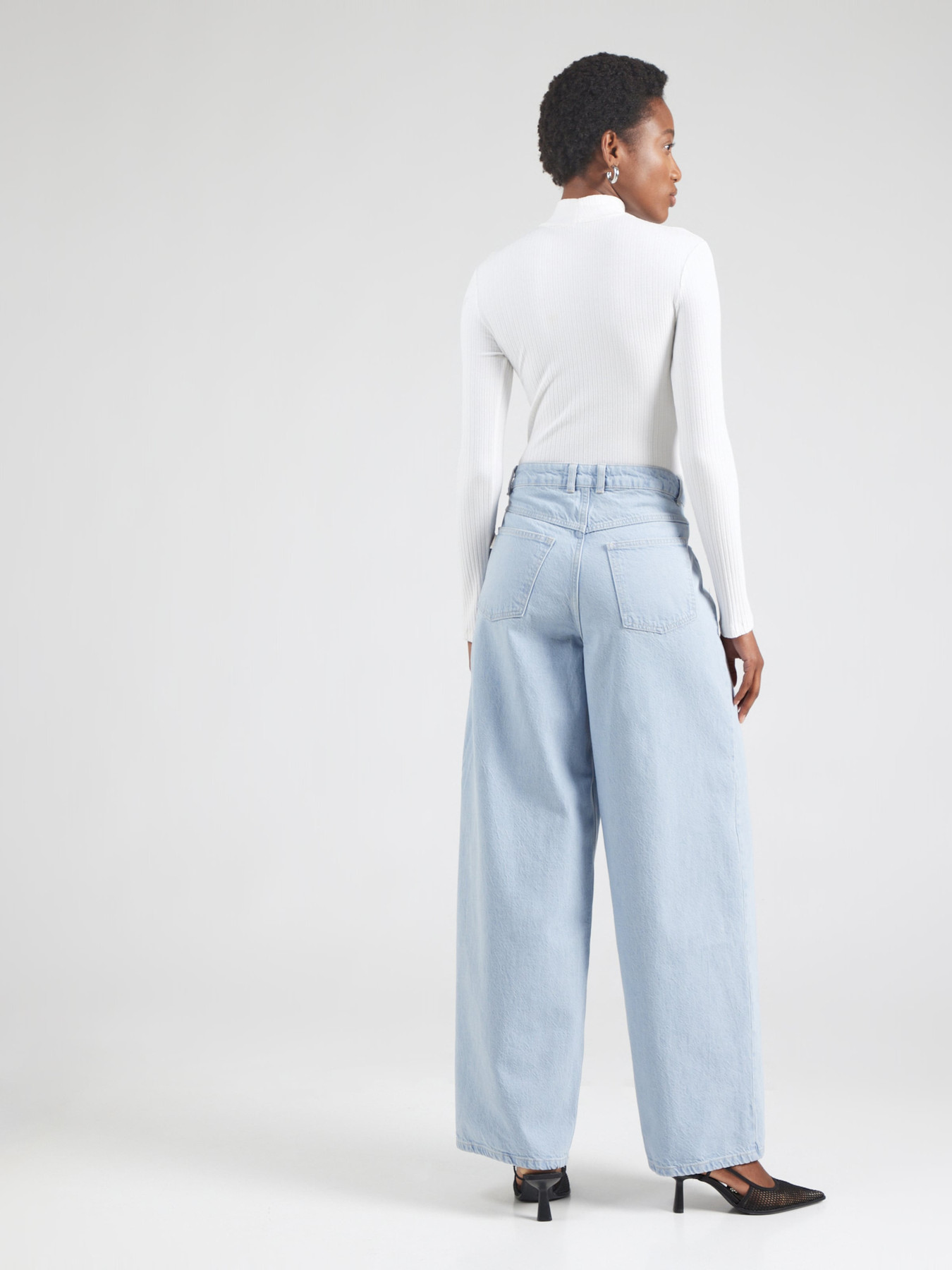 REMAIN Farmer 'Cocoon' világoskék