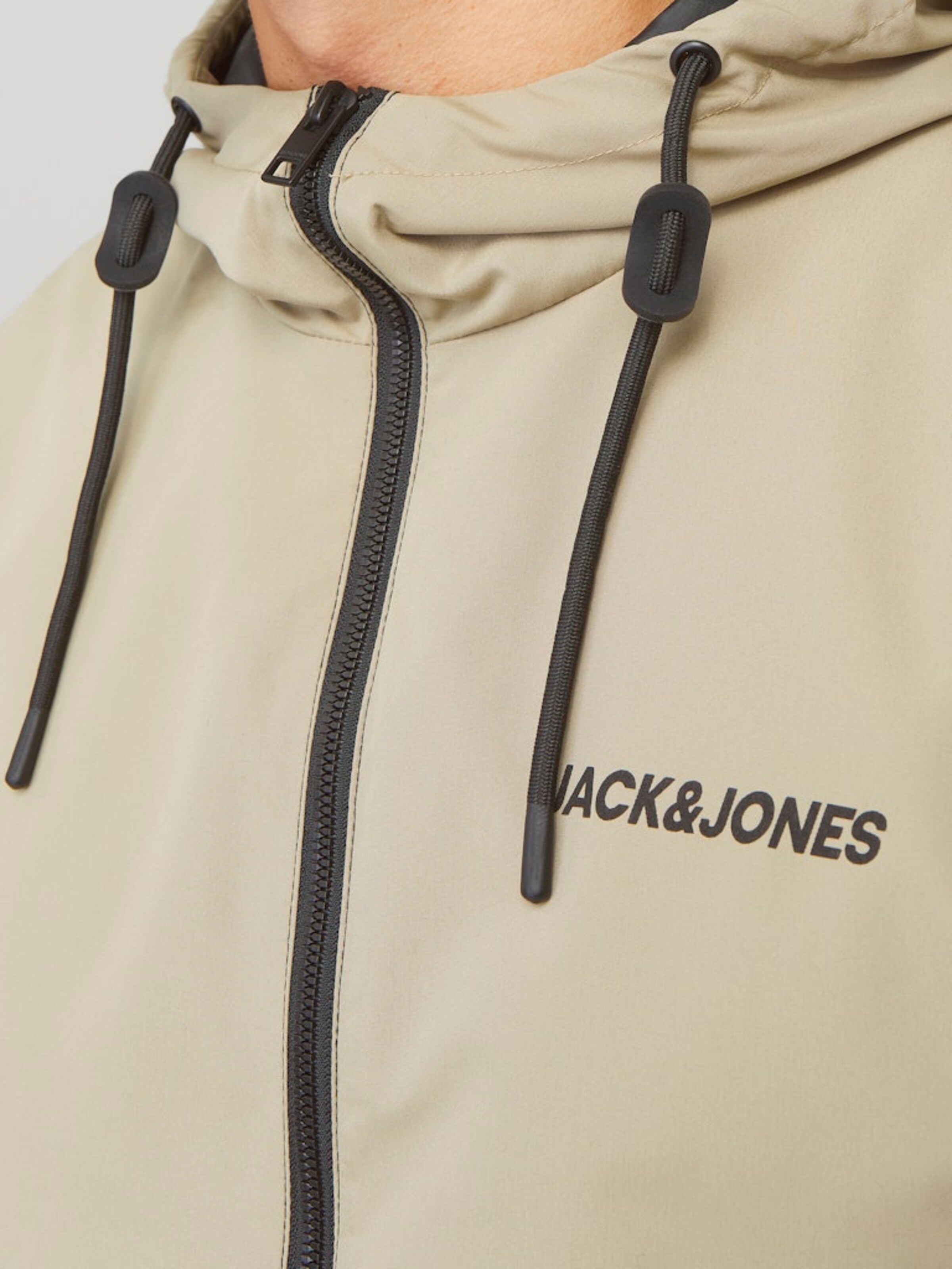 JACK & JONES Átmeneti dzseki 'JJERush' világosbarna / fekete