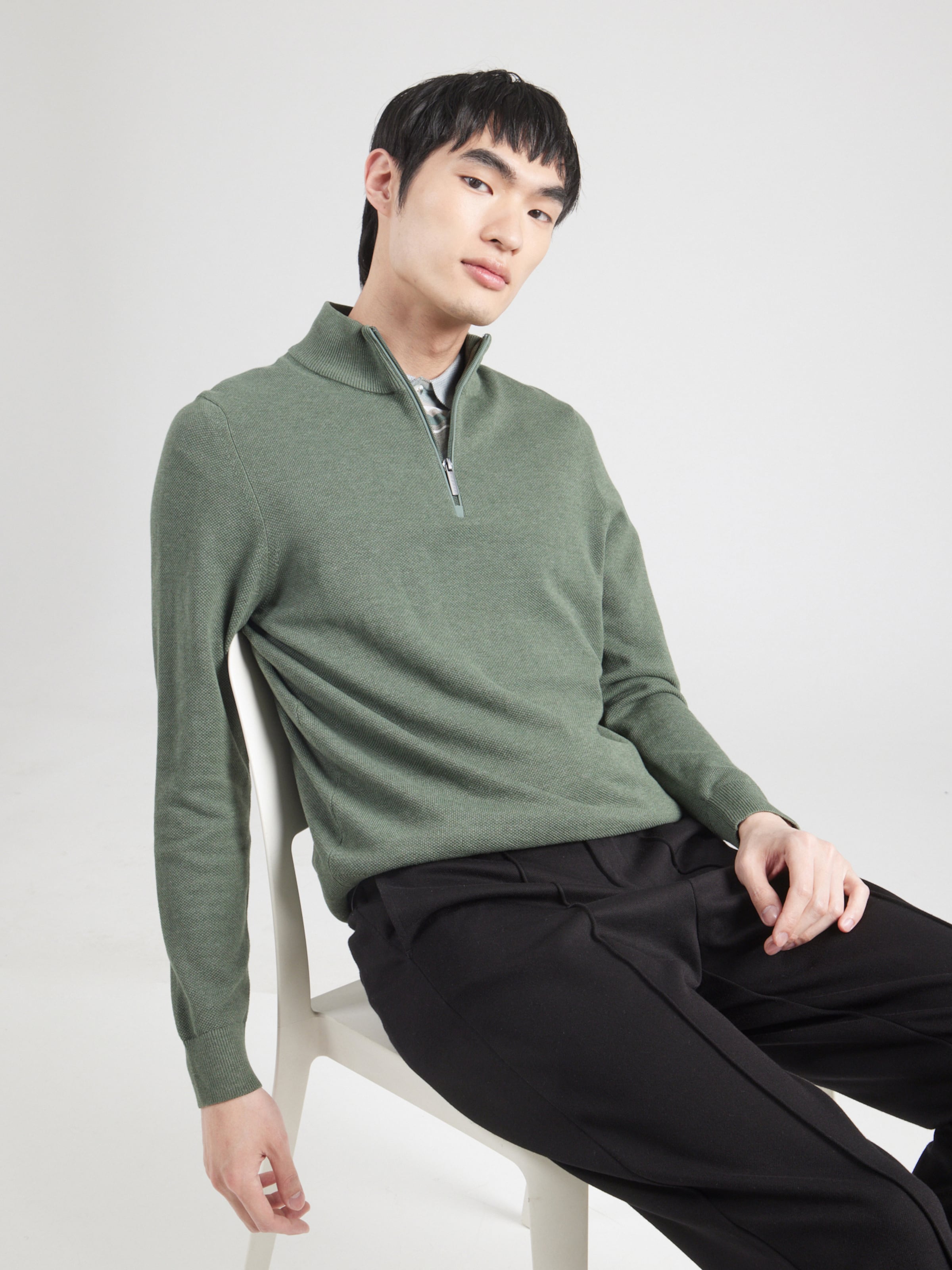 bugatti Pulóver pasztellzöld