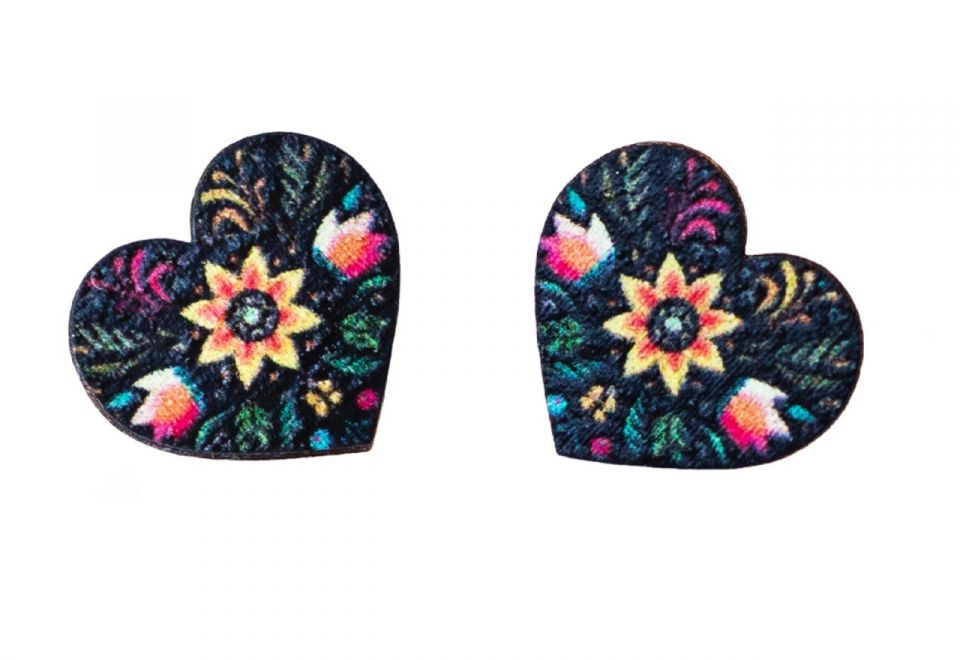 BeWooden Fa Fülbevaló Népi Szív – Fekete