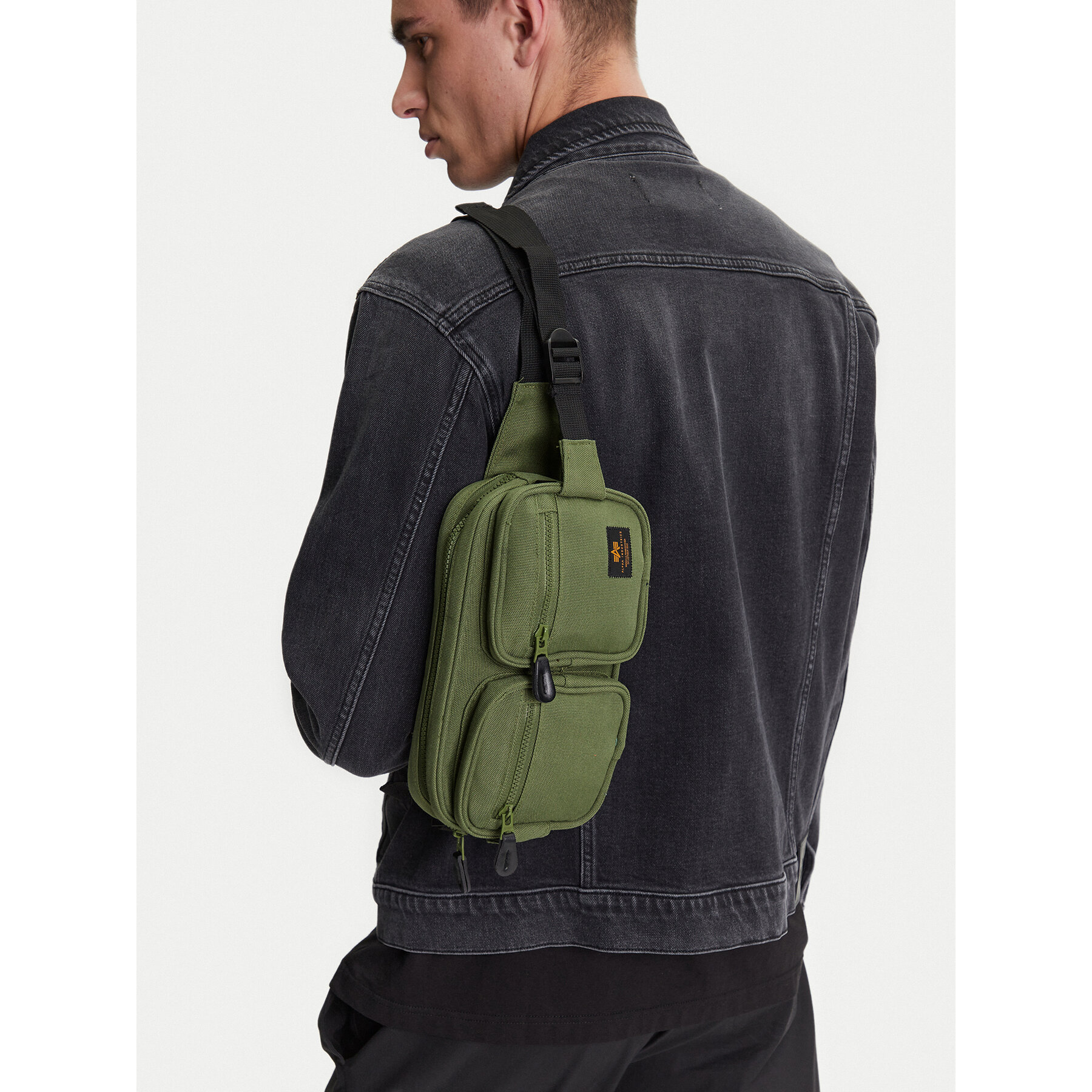 Övtáskák Alpha Industries