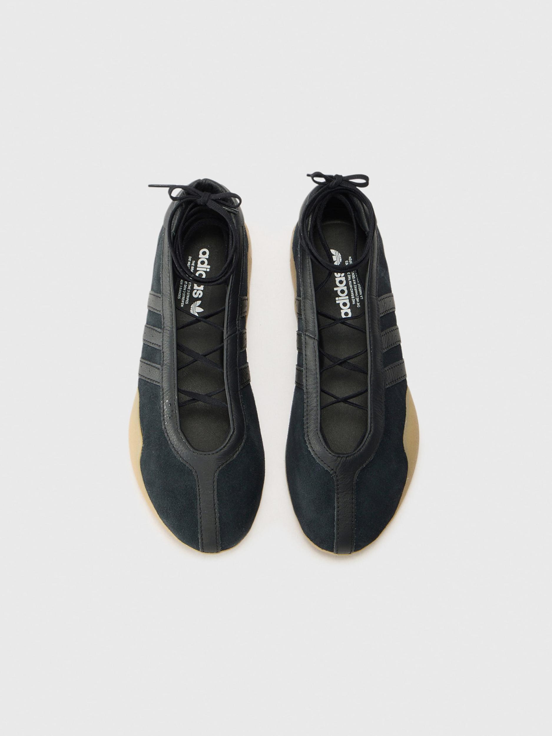 ADIDAS ORIGINALS Bokaszíj balerina 'TAEKWONDO MEI' fekete