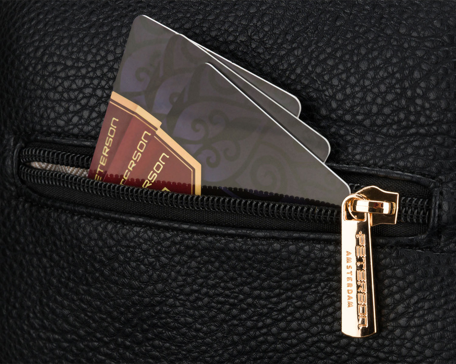 Peterson fekete női övtáska szegecsekkel díszítve PTN MIS-03