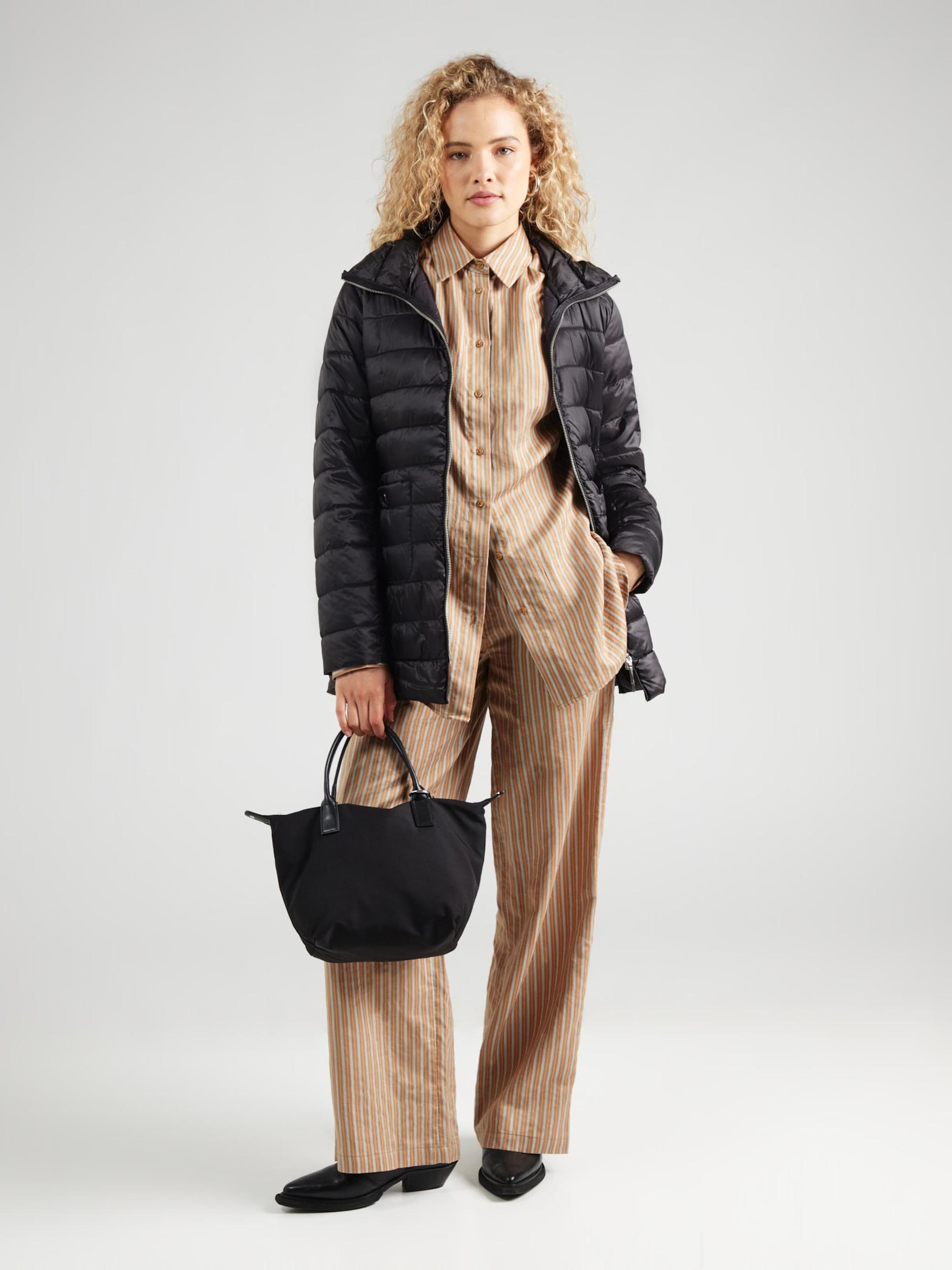 ONLY Átmeneti kabátok 'ONLVEGA' fekete